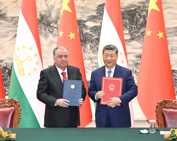 合同句集・塔 习近平同塔吉克斯坦总统拉赫蒙会谈_中华人民共和国驻芝加哥总领事馆